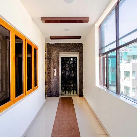 فندق أو واي أو 24288 سوريا تيجا ريزدنسي Khammam المظهر الخارجي الصورة